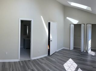 1762 Featherwood St, Silver Spring, MD 20904