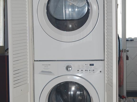 New full size HE W/D