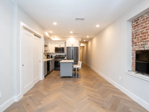 1457 Girard St NW, Washington, DC