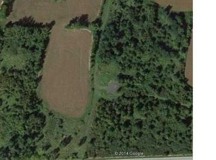 511 Manitou Beach Rd, Hilton, NY 14468