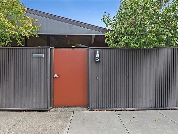 2nd image of 155 Greenmeadow Way