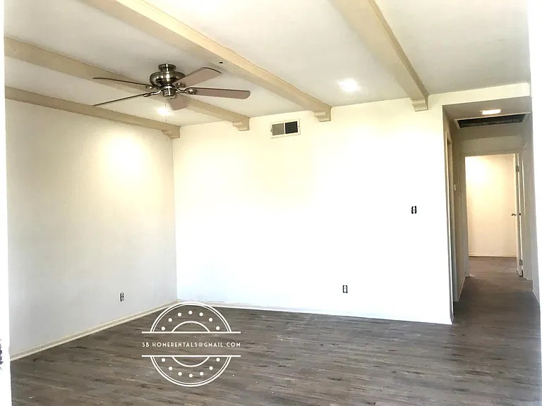 1735 Villa Ave — Photo 14