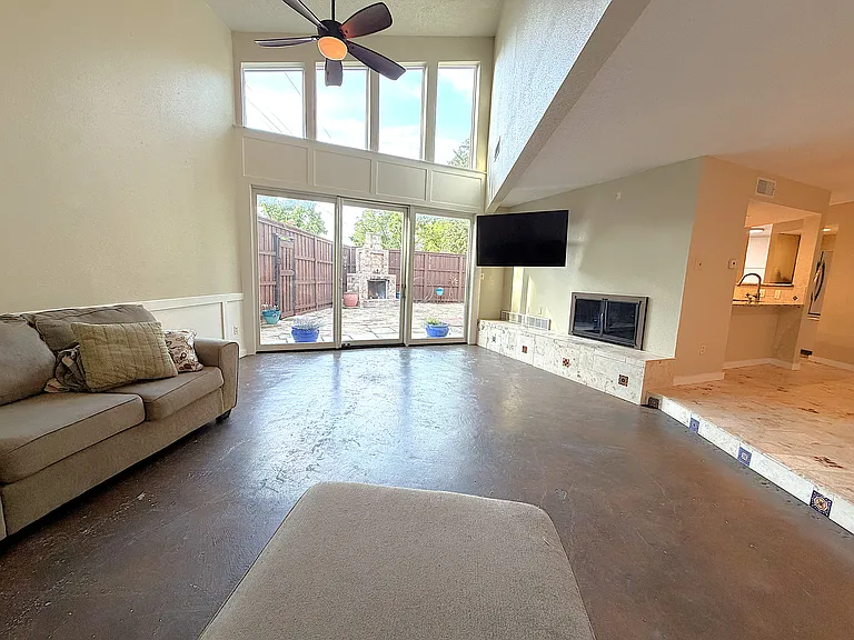 1725 Ashland Ave — Photo 10