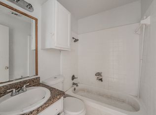 3208 McLean St APT 104C, Fort Worth, TX 76103