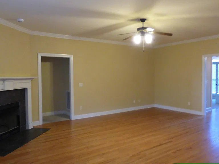 100 Mayfair Ct — Photo 9