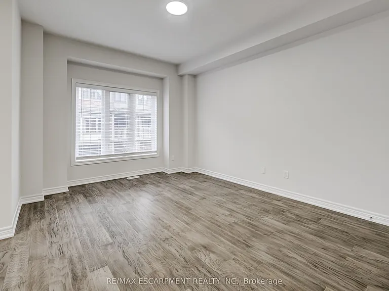 23 Ridgeside Ln — Photo 15