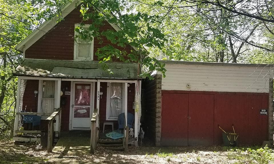 2nd image of 633.5 Chenango St