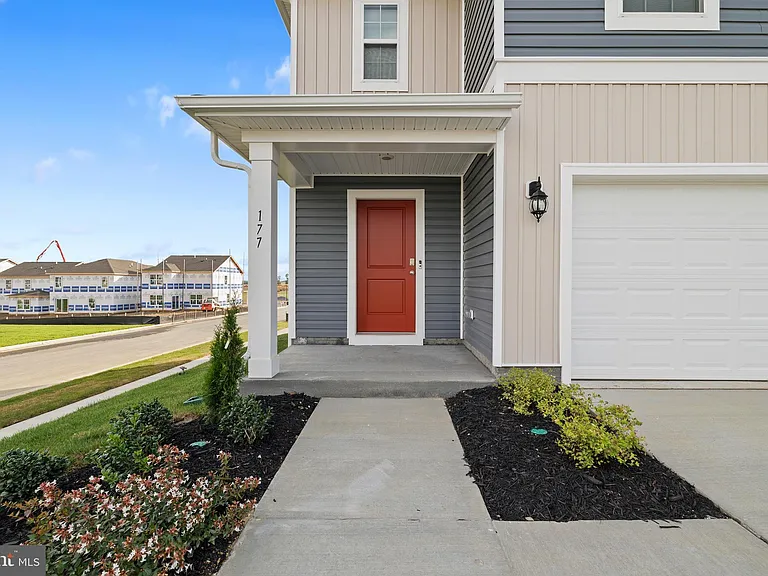 177 Schyrock Dr — Photo 4