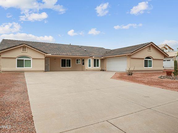 2nd image of 2525 CHERRY HILLS Drive
