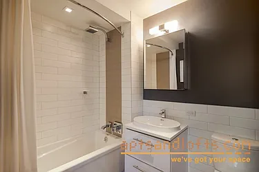 Rented by aptsandlofts.com