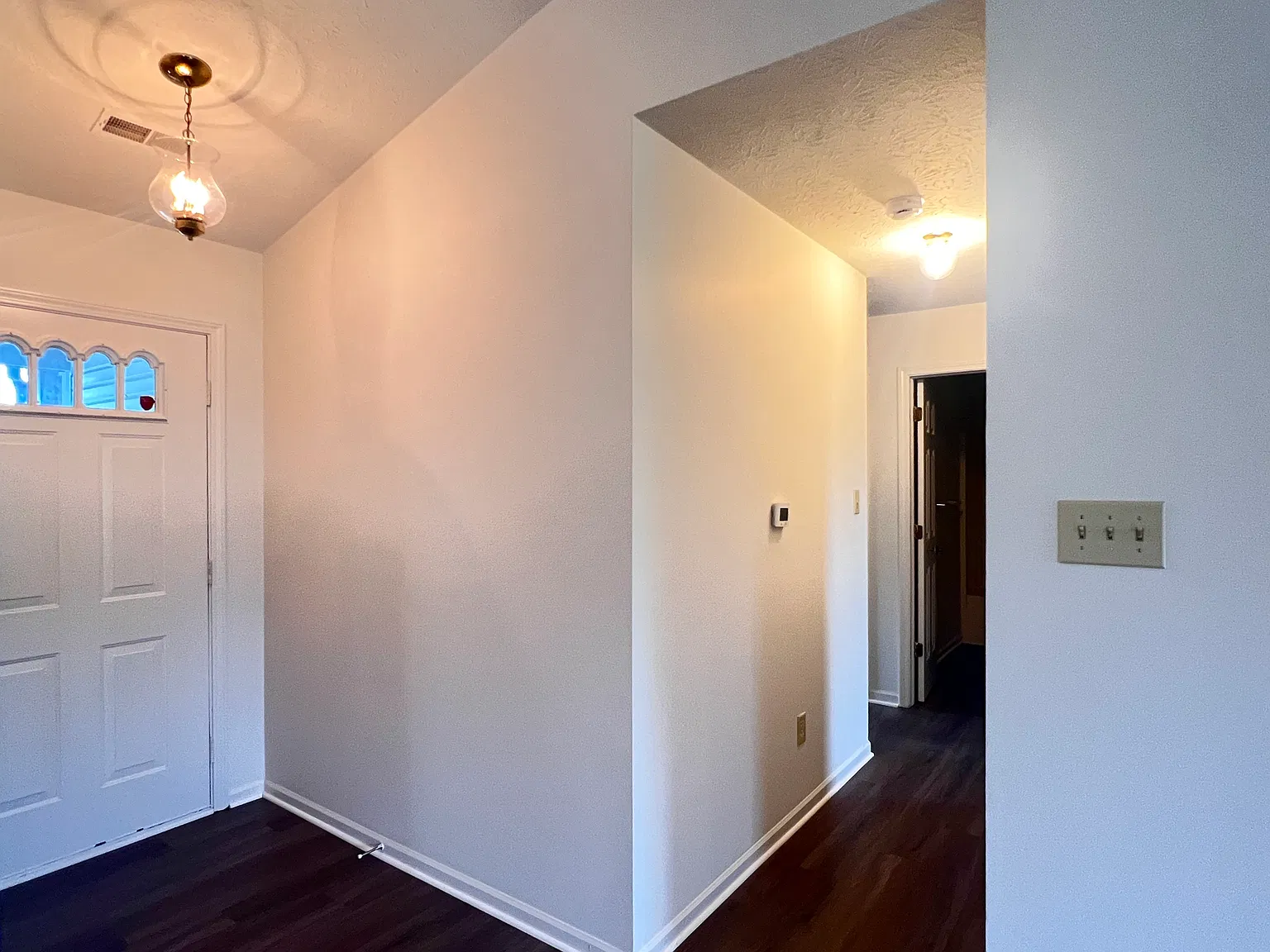 3 bed, 1168 sqft, $1,690 — Photo 2