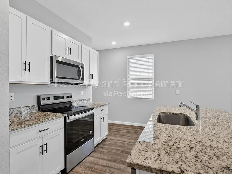14757 Cashew Ave — Photo 14
