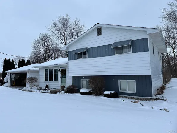4600 Venoy Rd, Saginaw, MI 48604