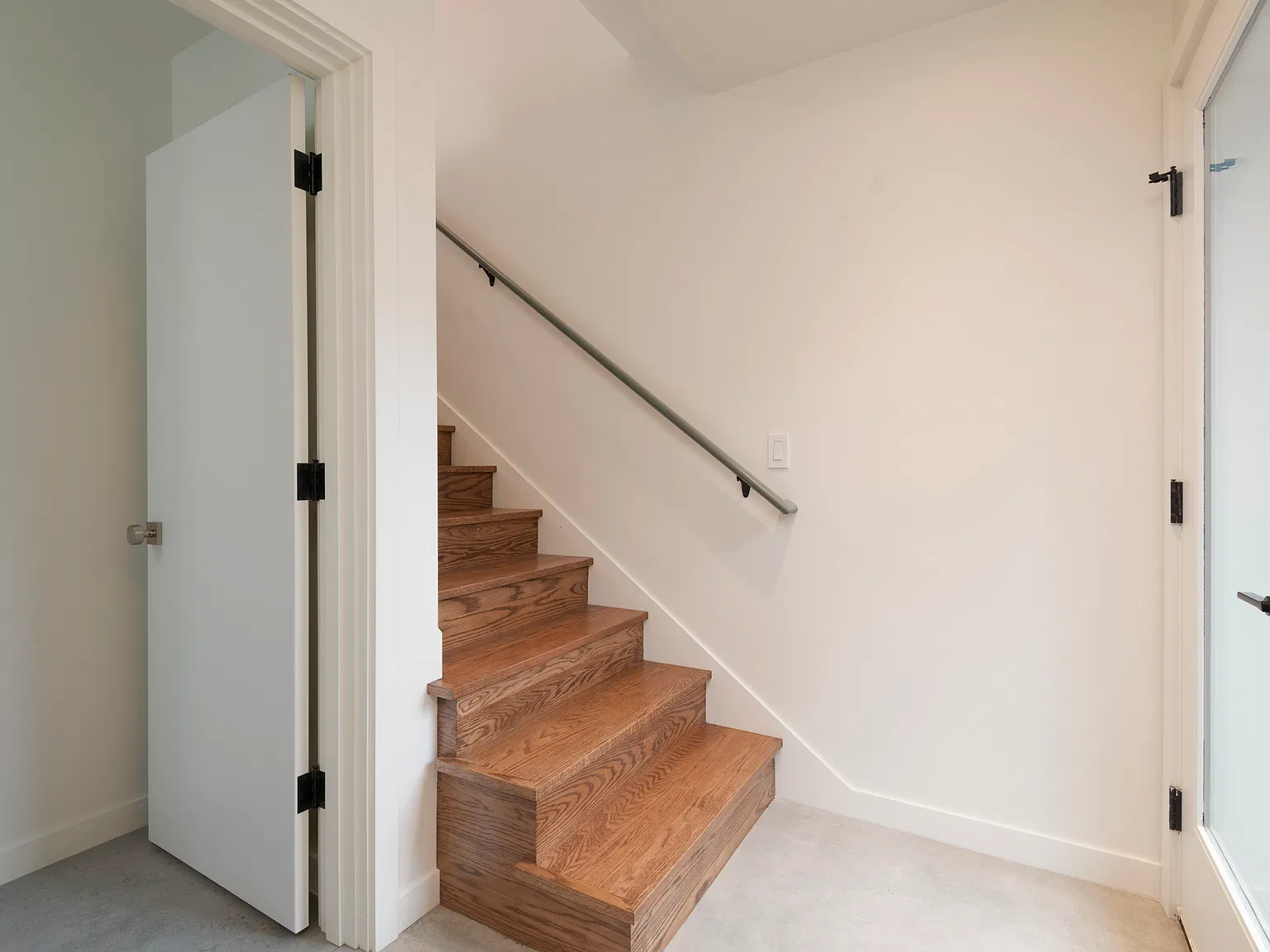 2 bed, 1250 sqft, $2,950 — Photo 4