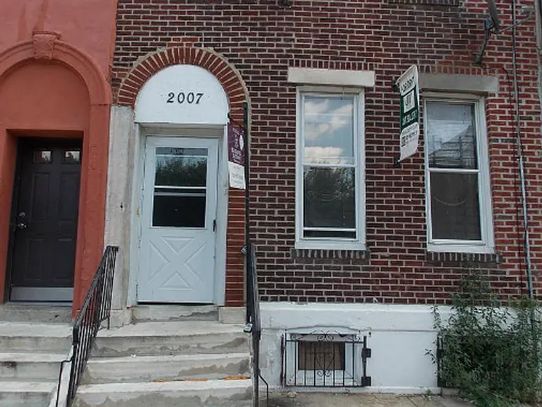 2007 N 17th St — Photo 1