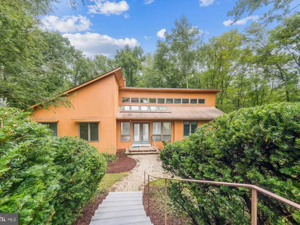 17401 Siever Ct, Germantown, MD 20874