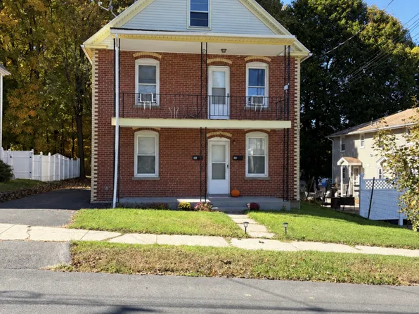 16 Crown St #2, Bristol, CT 06010