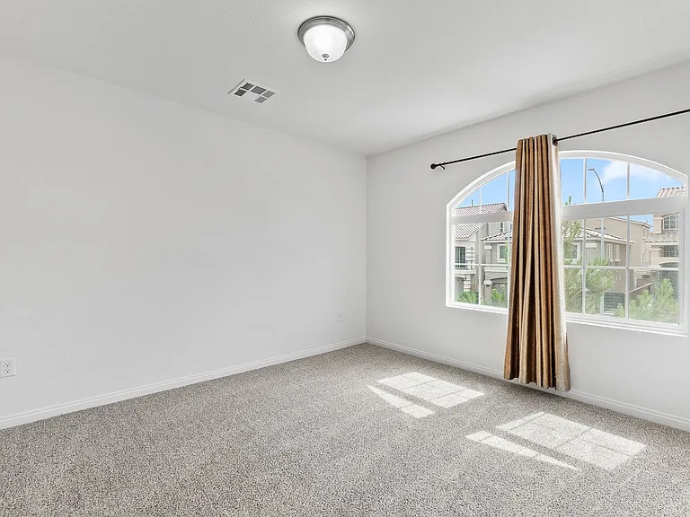 9827 Marietta Cellars Ct — Photo 16