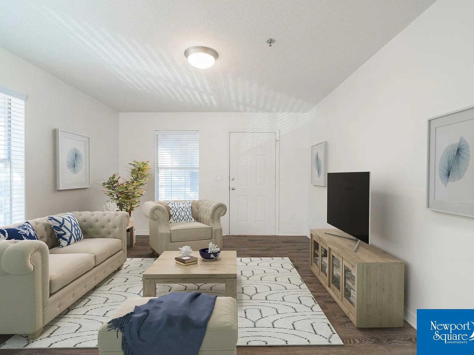 Newport Square Apartments — Photo 4