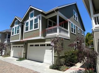 107 Jacobs Ln, Santa Cruz, CA 95062
