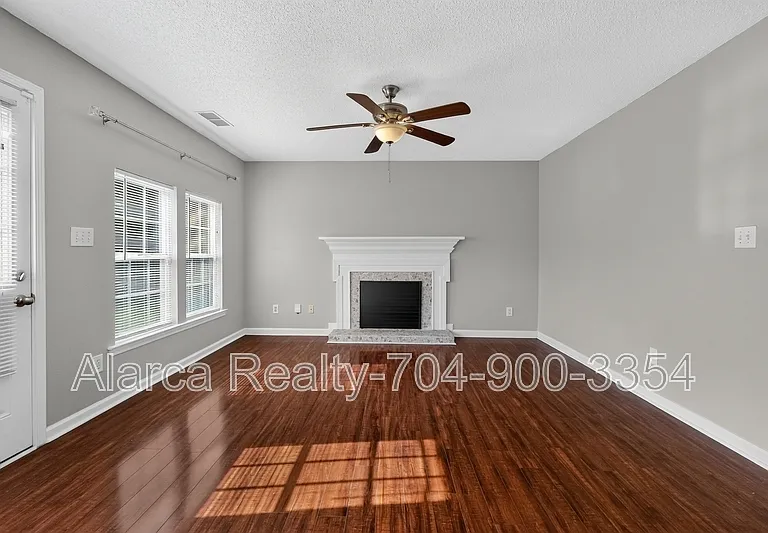 1901 Misty Vale Rd — Photo 7