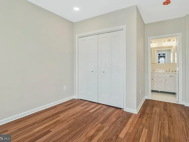 444 Kenyon St NW — Photo 21