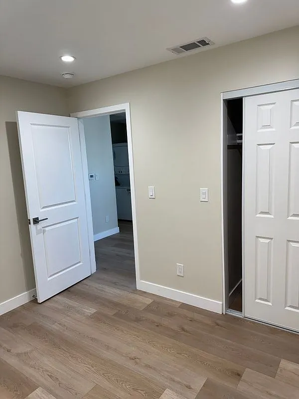2 bed, 1.0 bath, 740 sqft, $2,850 — Photo 2