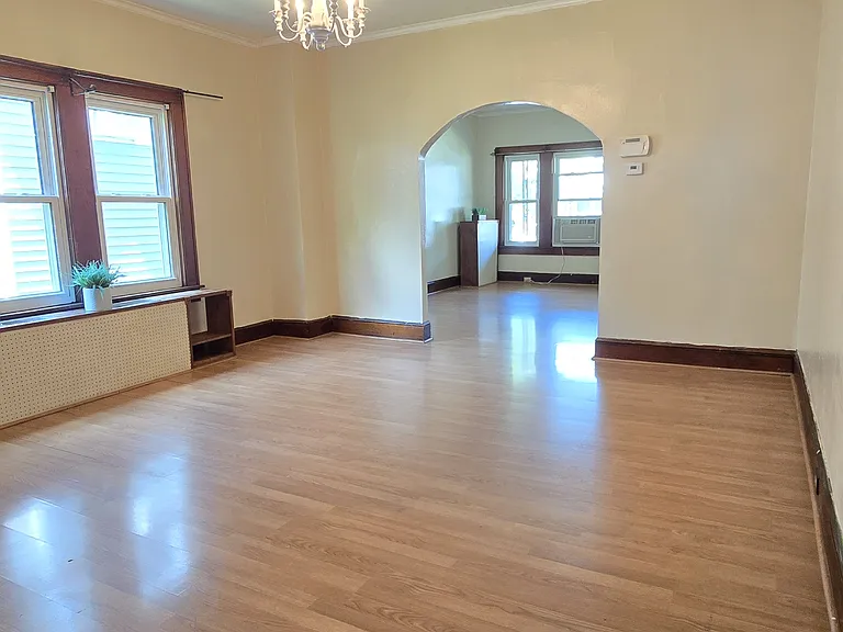 542-544 Deacon St #542 — Photo 6