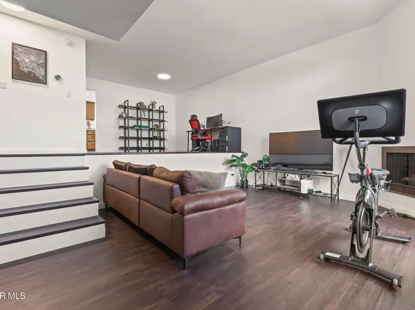 13243 Vanowen St APT 2, North Hollywood, CA 91605