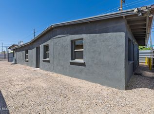 802 E Silverlake Rd, Tucson, AZ 85713