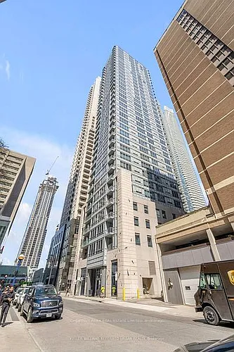 21 Balmuto St Photo 1