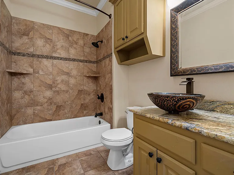 7030 Flagstone Cir — Photo 35