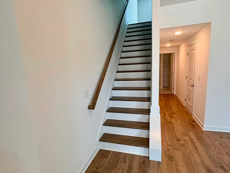 1071 Balsam Ln — Photo 4