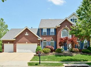 1183 Wildhorse Meadows Dr, Chesterfield, MO 63005