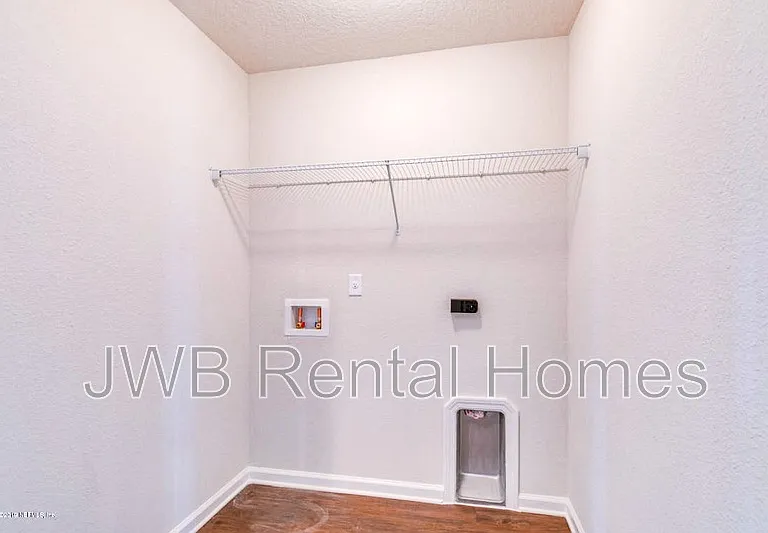 3789 Saint Augustine Rd — Photo 10