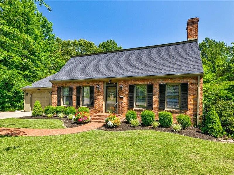 1st image of 659 Echo Ln