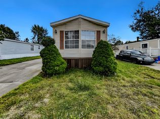 49679 Trafalgar Ct, Shelby Township, MI 48315