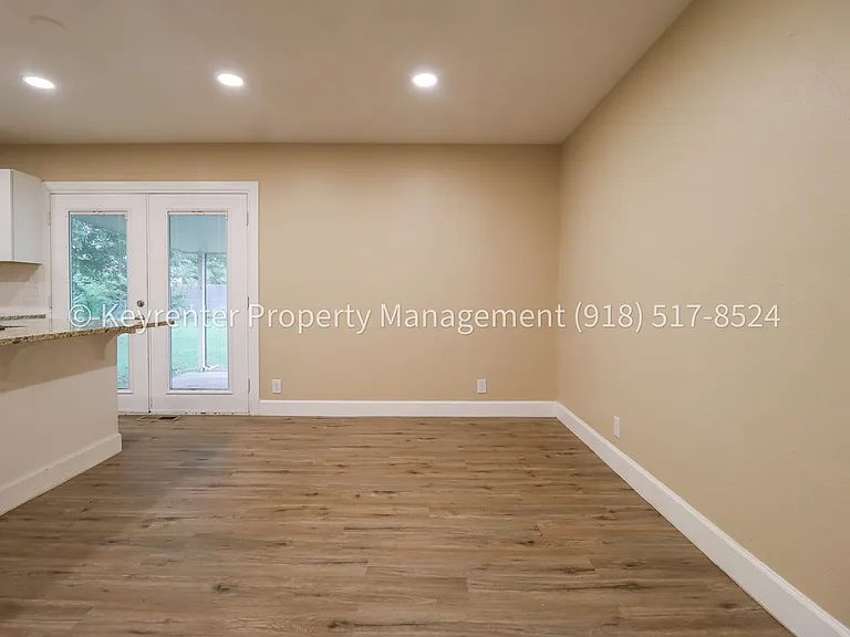 11621 N 103rd East Ave — Photo 16