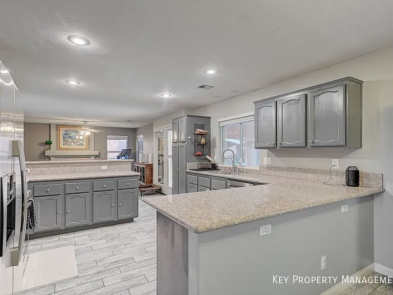 3941 Equinox Ct — Photo 4