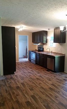 4th image of 117 Cyprus Ln