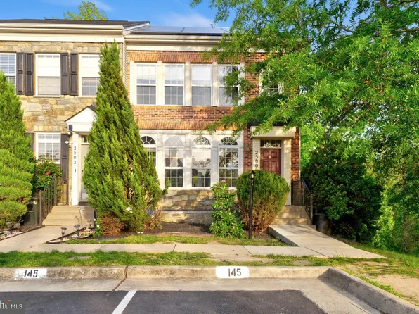 2500 Blue Pool Dr, Woodbridge, VA 22191