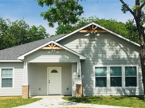 635 N 15th St #B, Corsicana, TX 75110