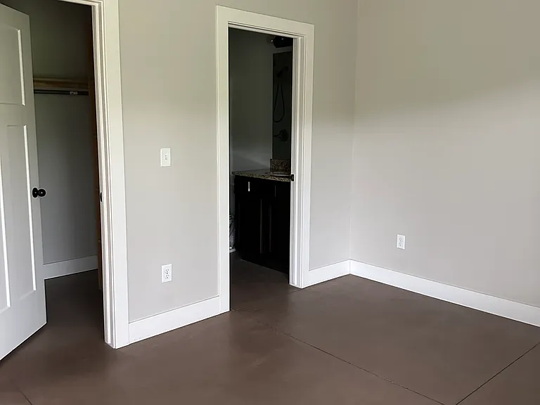 4827 N Hillside Ct — Photo 18