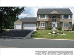 1493 Kings Wood Rd, Eagan, MN 55122