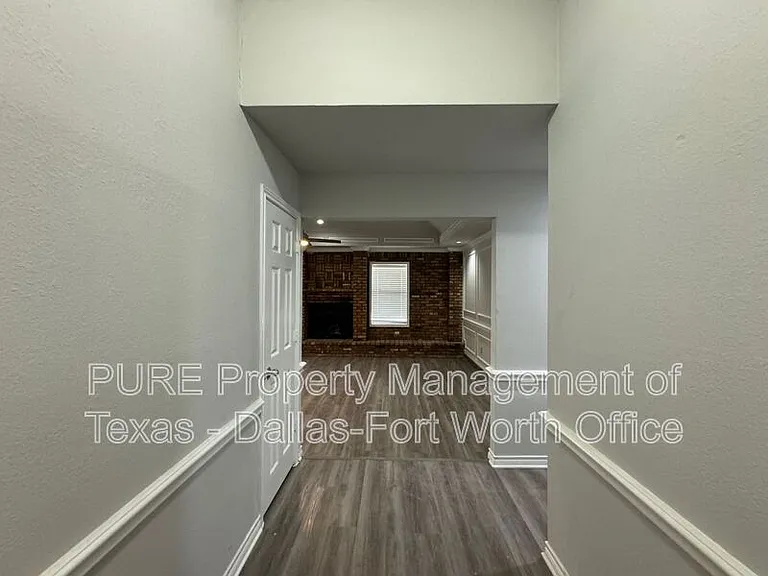 7729 Red Oak St — Photo 8