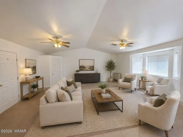949 Geronimo Ln, Show Low, AZ 85901
