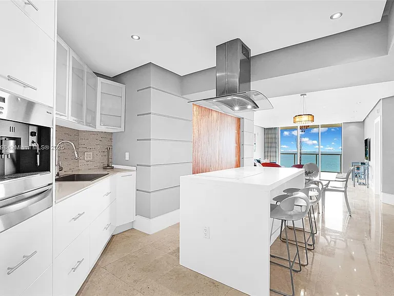 16699 Collins Ave #1103 — Photo 18