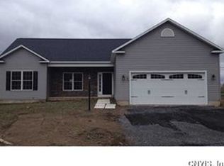 128 Shire Way, Camillus, NY 13031