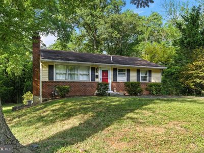 920 Cottage St SW, Vienna, VA, 22180