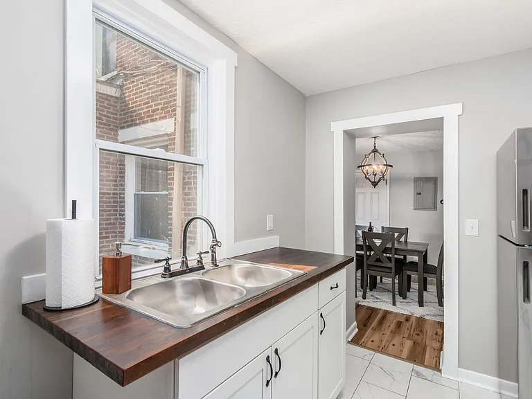 958-976 S Champion Ave #970 — Photo 8
